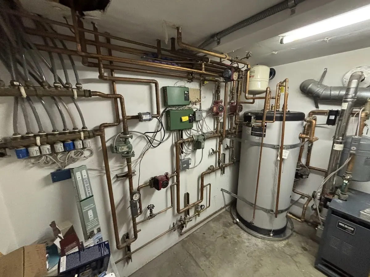 Plumbing services in Palmetto Estates, FL